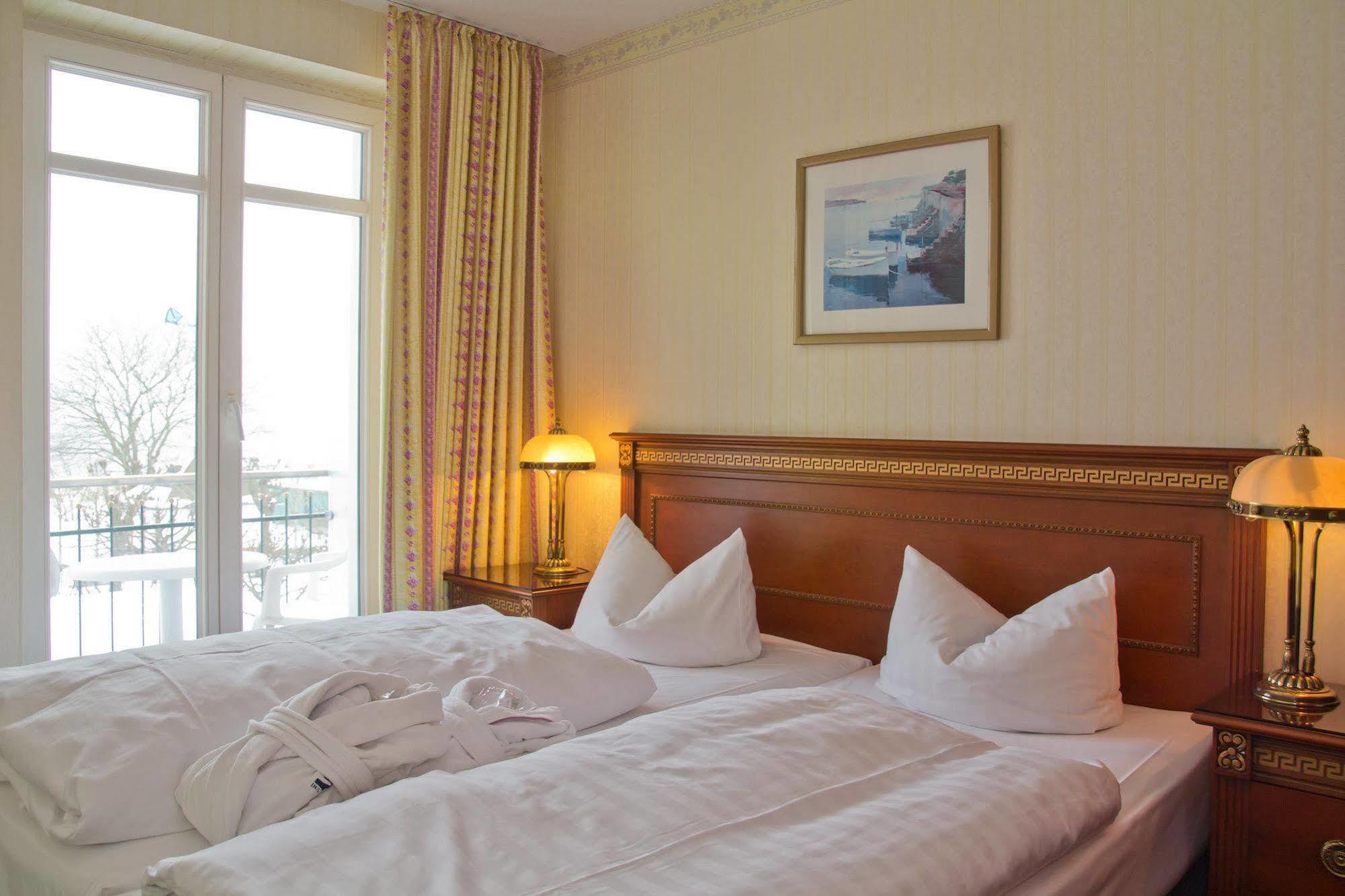 Seetelhotel Ostseehotel Ahlbeck Ahlbeck  Exterior photo